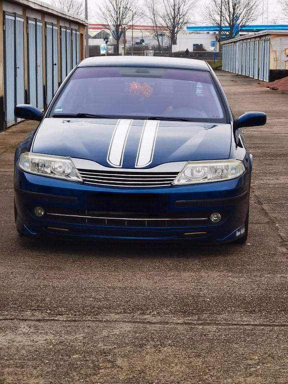 Blau Gebraucht 2002 Renault Laguna II Expression Limousine | 1.650 € (Teuer) - Bild 1/4