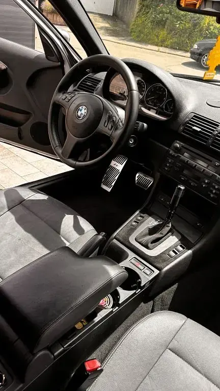 Gebraucht BMW 318 Performance 143 PS (105 kW) 2004 Grau Kleinwagen