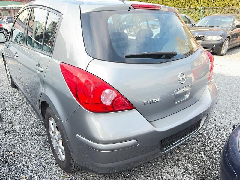Gebraucht Nissan Tiida 126 PS (92 kW) 2008 Grau Limousine
