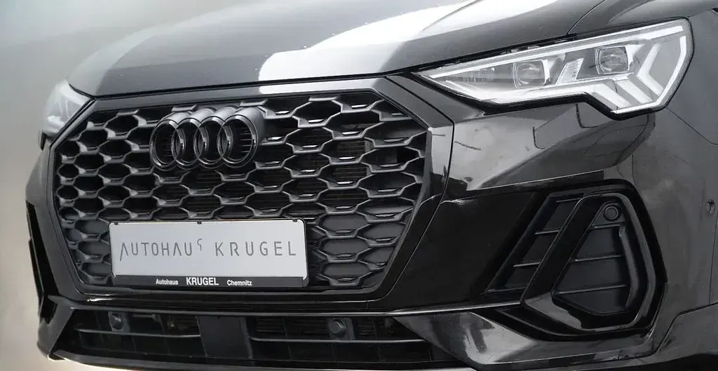 Gebraucht Audi Q3 Sportback S-Line 150 PS (110 kW) 2022 Schwarz SUV