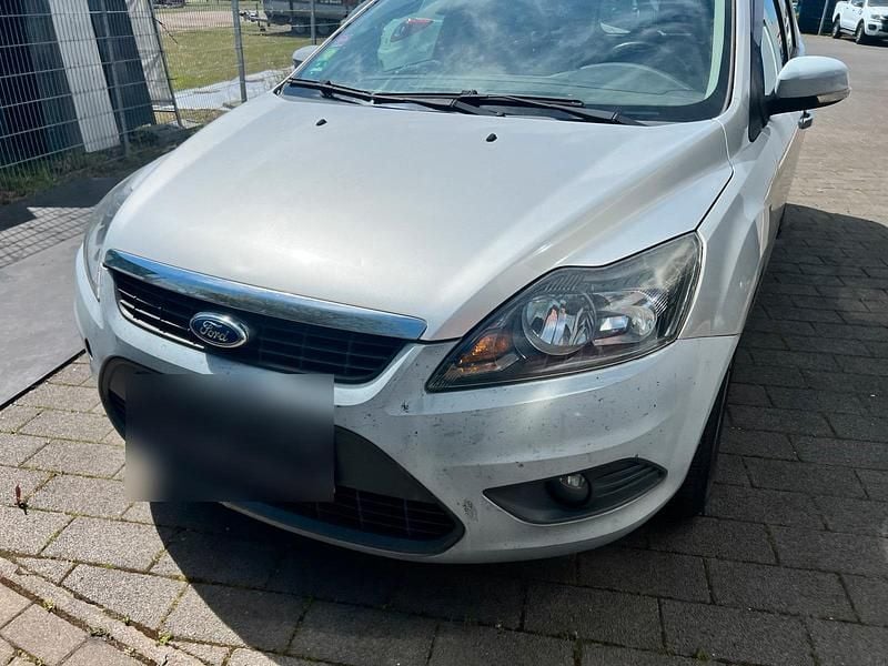 Usata Ford Focus 125 CV (91 kW) 2009 Grigio Station wagon