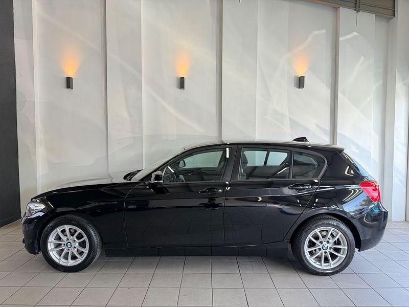 Gebraucht BMW 116 Advantage 109 PS (80 kW) 2016 Schwarz Kleinwagen