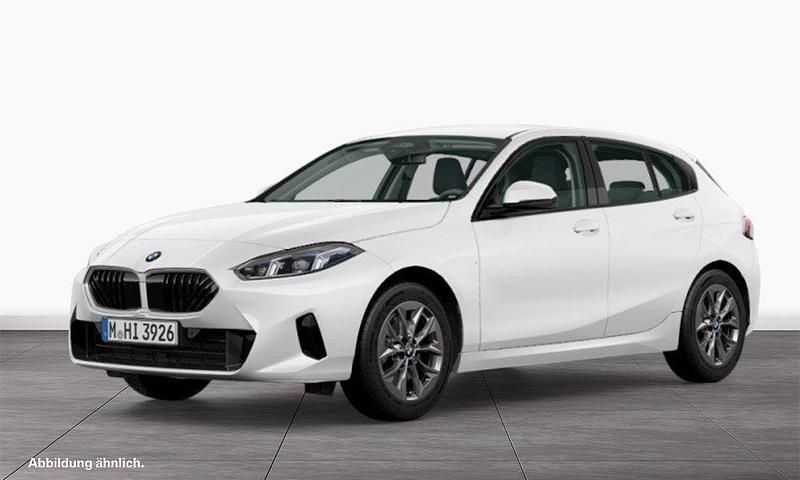 Weiß Gebraucht 2024 BMW 120 Kleinwagen | 29.980 € (Fairer Preis) - Bild 1/3