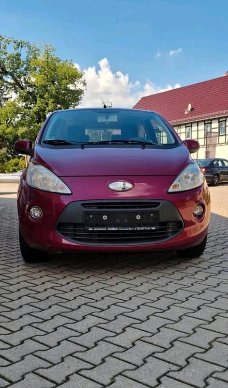 Rot Gebraucht 2011 Ford Ka Kleinwagen | 1.999 € (Guter Preis) - Bild 1/4