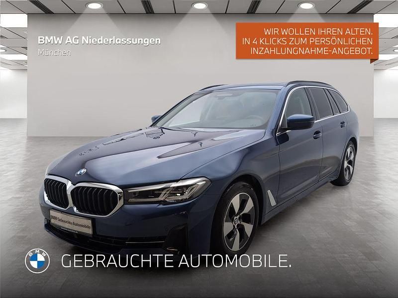 Blau Gebraucht 2022 BMW 520 Performance Kombi | 34.985 € (Fairer Preis) - Bild 1/4