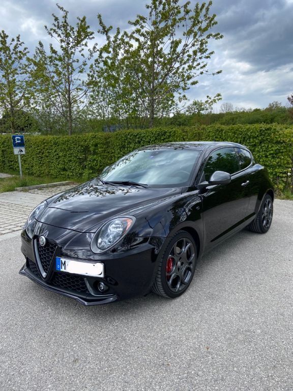 Schwarz Gebraucht 2018 Alfa Romeo MiTo Kleinwagen | 13.300 € (Fairer Preis) - Bild 1/4