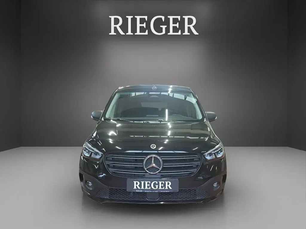 Gebraucht Mercedes Citan 113 Progressive 131 PS (96 kW) 2024 Schwarz Van / Kleinbus