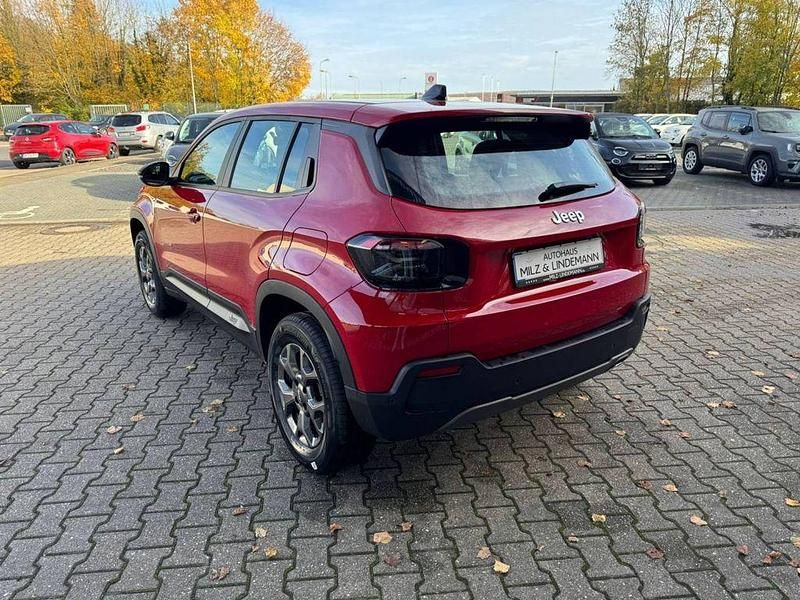 Neu Jeep Avenger Longitude 101 PS (74 kW) 2025 Rot SUV