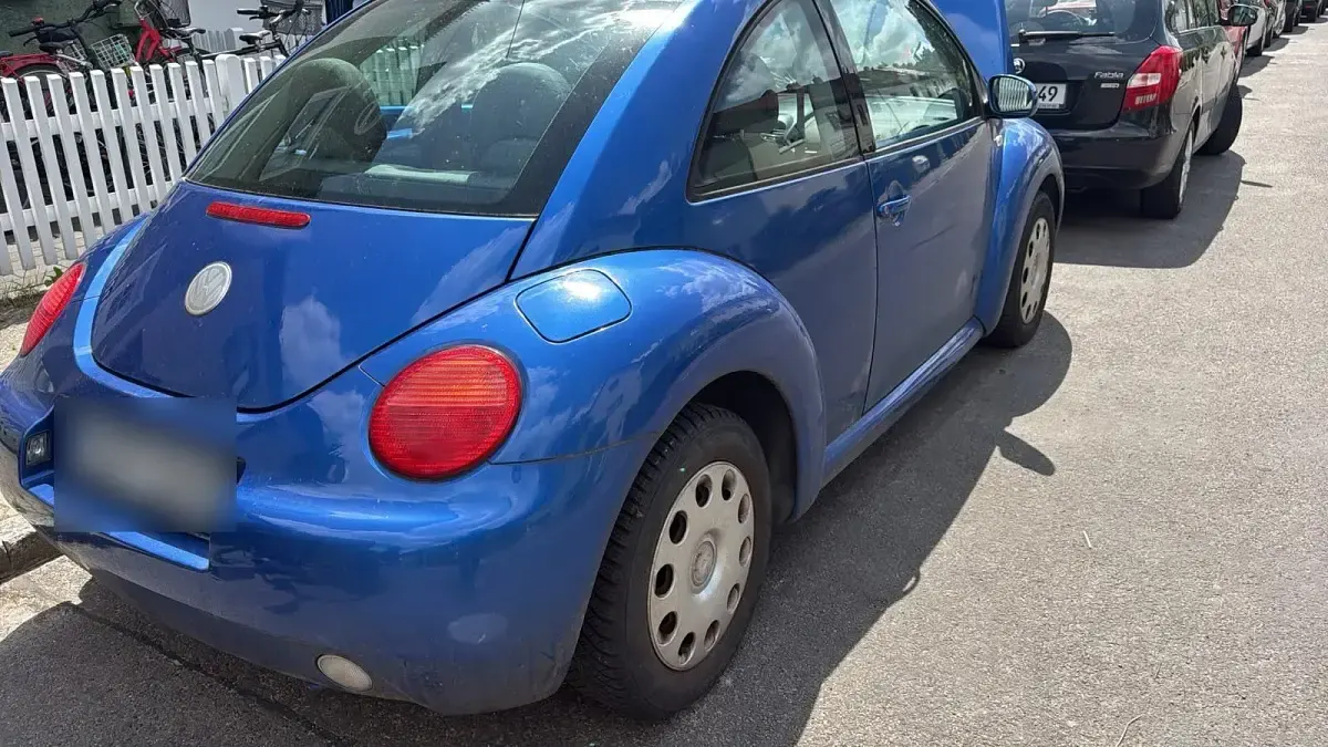 Gebraucht VW Beetle 75 PS (55 kW) 2002 Blau Kleinwagen