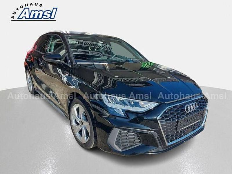 Gebraucht Audi A3 S-Line 110 PS (80 kW) 2024 Mythosschwarz metallic Limousine