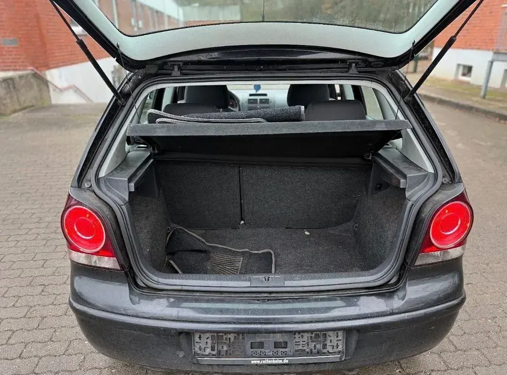 Gebraucht VW Polo Comfortline 64 PS (47 kW) 2007 Schwarz Kleinwagen