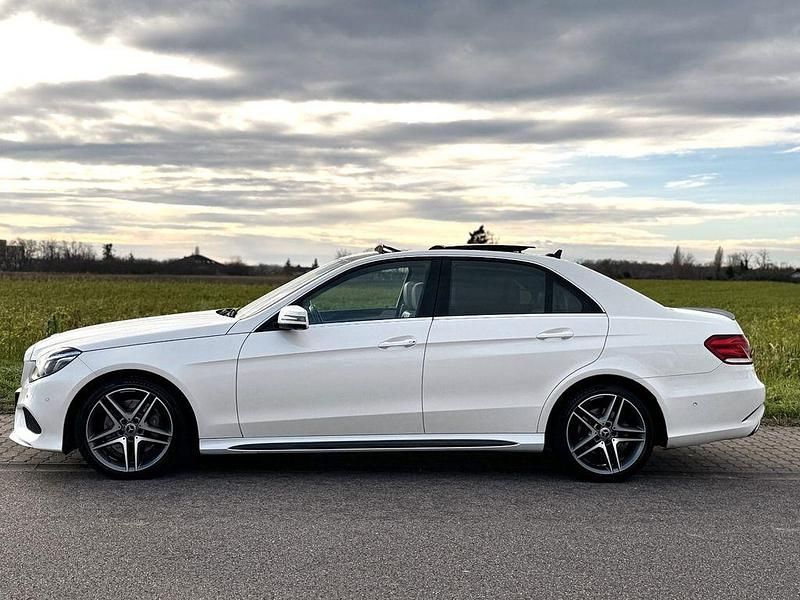 Gebraucht Mercedes E350 AMG 258 PS (189 kW) 2015 Weiß Limousine