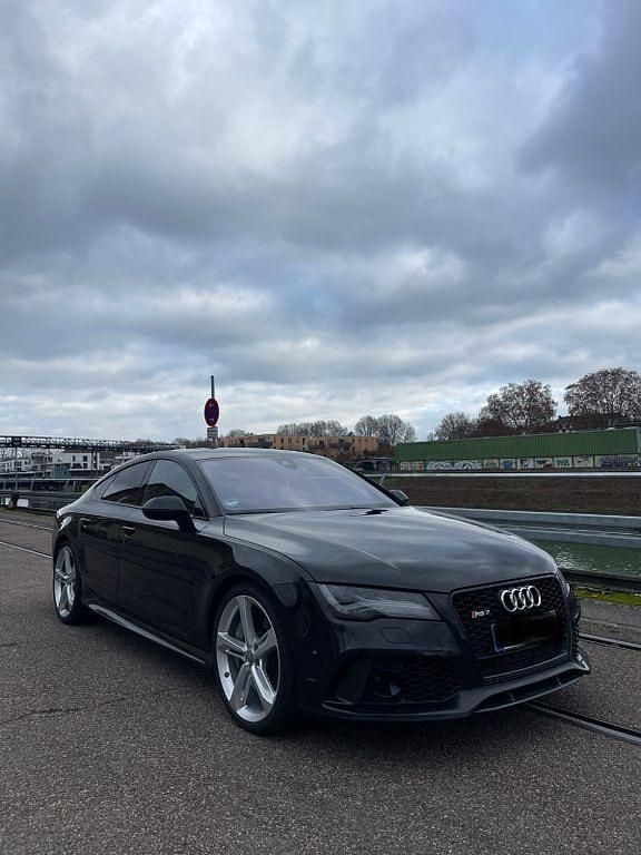 Schwarz Gebraucht 2013 Audi RS7 Sportback Comfort Kleinwagen | 34.400 € (Fairer Preis) - Bild 1/4