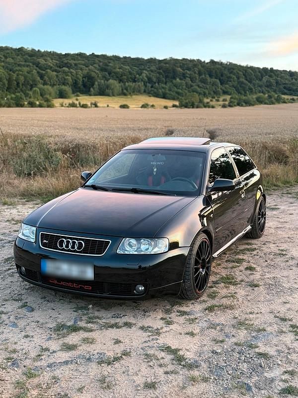 Second-hand Audi S3 290 CP (213 kW) 1999 Negru Hatchback
