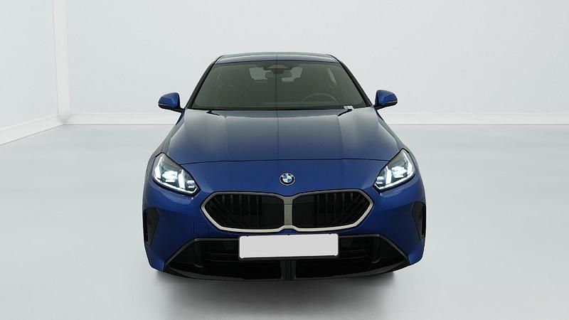 Gebraucht BMW 120 M Sport 163 PS (119 kW) 2025 Portimao blau metallic Kleinwagen