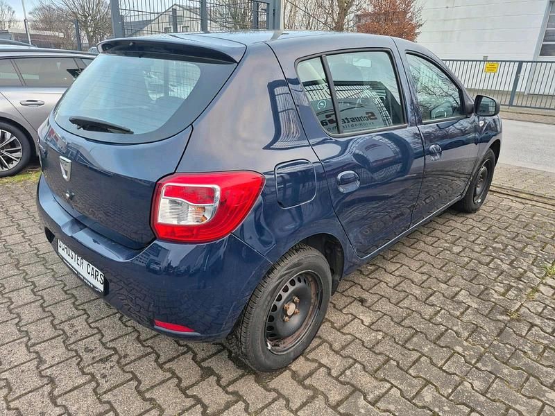 Gebraucht Dacia Sandero Lauréate 90 PS (66 kW) 2014 Blau marine Kleinwagen