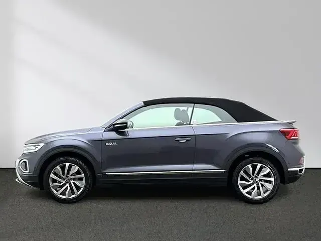 Gebraucht VW T-Roc Cabriolet Style 150 PS (110 kW) 2025 Rauchgrau Cabrio