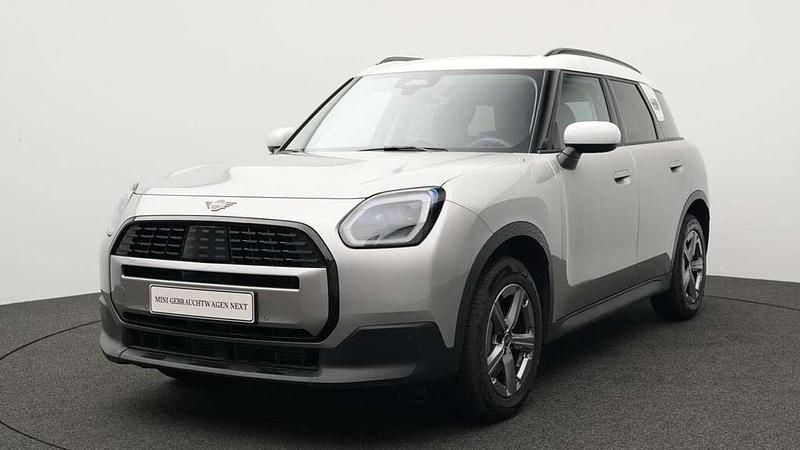 Grau Gebraucht 2024 Mini Countryman Classic SUV | 33.326 € (Superpreis) - Bild 1/4