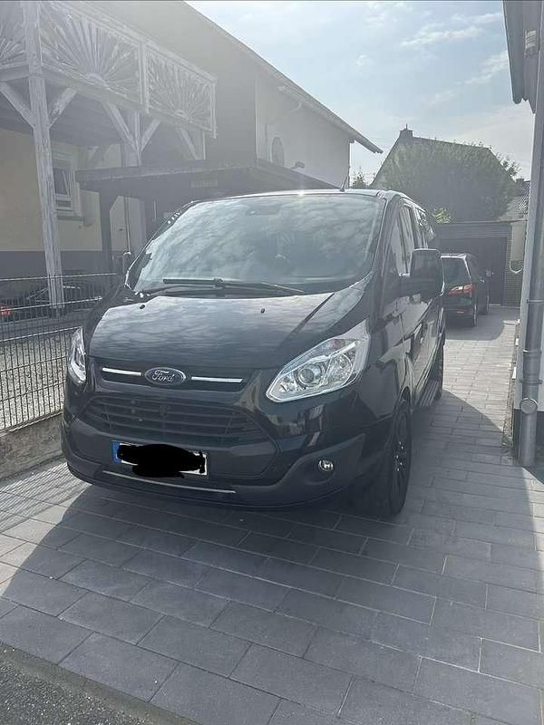 Gebraucht Ford Tourneo Titanium 170 PS (125 kW) 2016 Schwarz Van / Kleinbus
