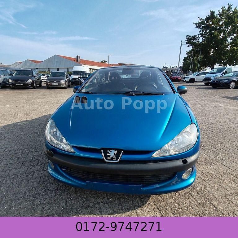 Gebraucht Peugeot 206 CC Platinum 109 PS (80 kW) 2002 Blau Cabrio