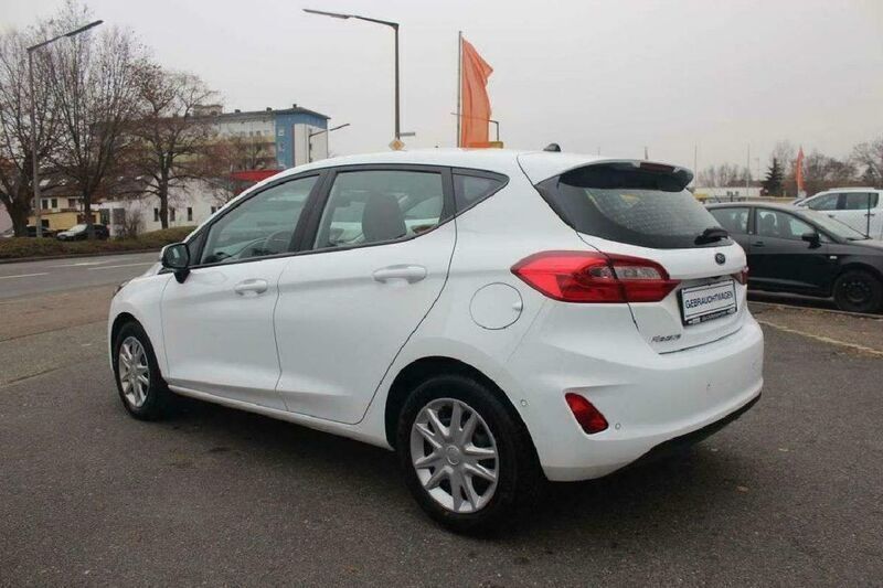 Gebraucht Ford Fiesta Cool & Connect 86 PS (63 kW) 2017 Weiß Kleinwagen