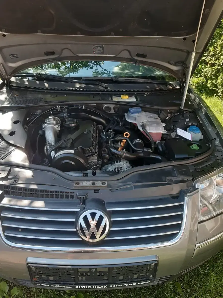 Gebraucht VW Passat 131 PS (96 kW) 2003 Grau Kombi