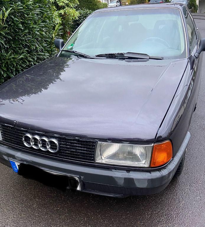 Violet Gebraucht 1991 Audi 80 Design Limousine | 3.500 € - Bild 1/4