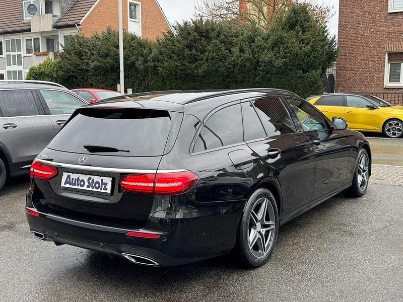 Gebraucht Mercedes E300 AMG line 211 PS (155 kW) 2021 Schwarz Kombi