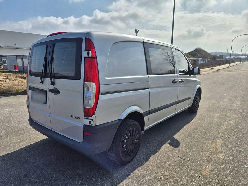 Gebraucht Mercedes Vito 136 PS (100 kW) 2014 Silber Van