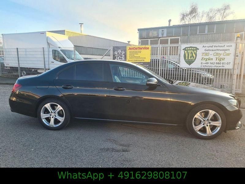 Second-hand Mercedes E350 258 CP (189 kW) 2016 Negru Berlinǎ