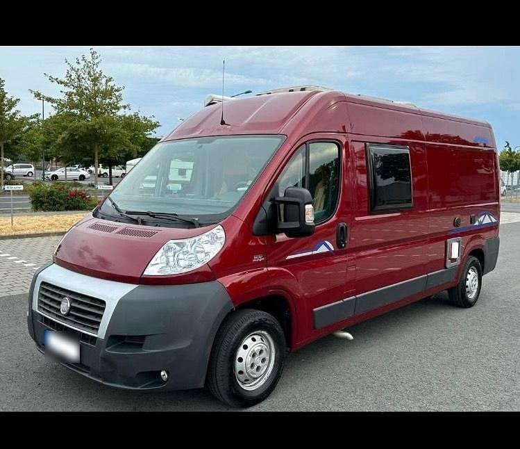 Gebraucht Fiat Ducato 120 PS (88 kW) 2010 Rot Van
