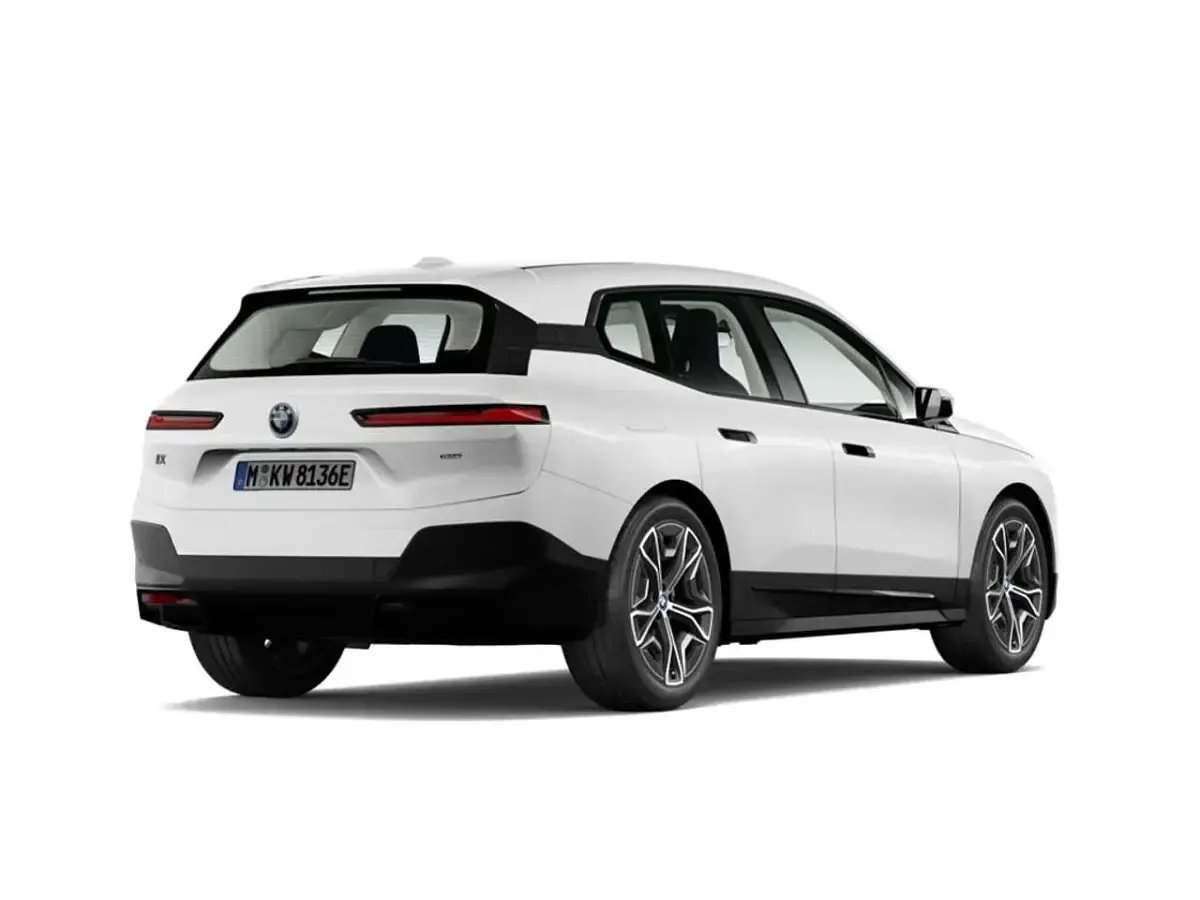 Gebraucht BMW iX Sport Line 239 kW (326 PS) 2023 Weiss SUV