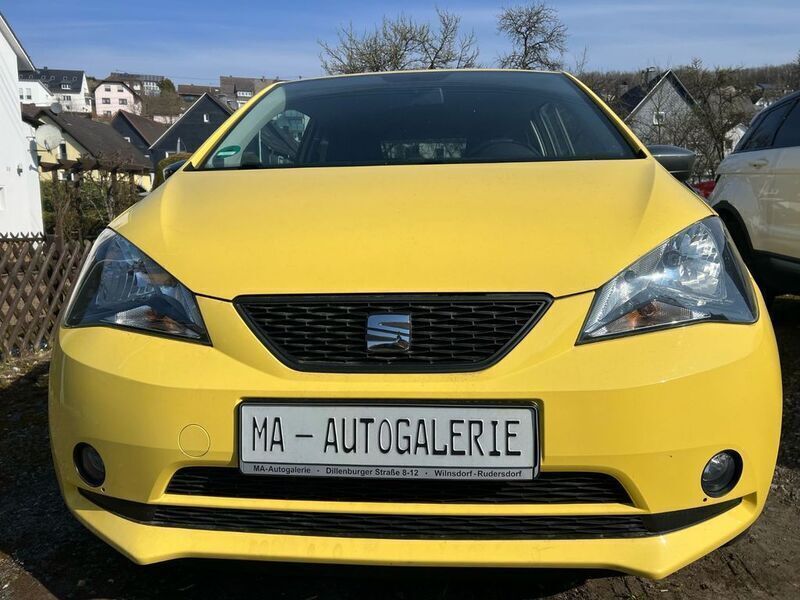 Gelb Gebraucht 2017 Seat Mii CONNECT Kleinwagen | 7.800 € (Fairer Preis) - Bild 1/4