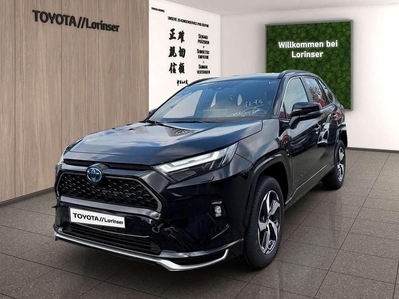 Attitude black mc. Neu 2025 Toyota RAV4 Hybrid SUV | 55.490 € (Fairer Preis) - Bild 1/4