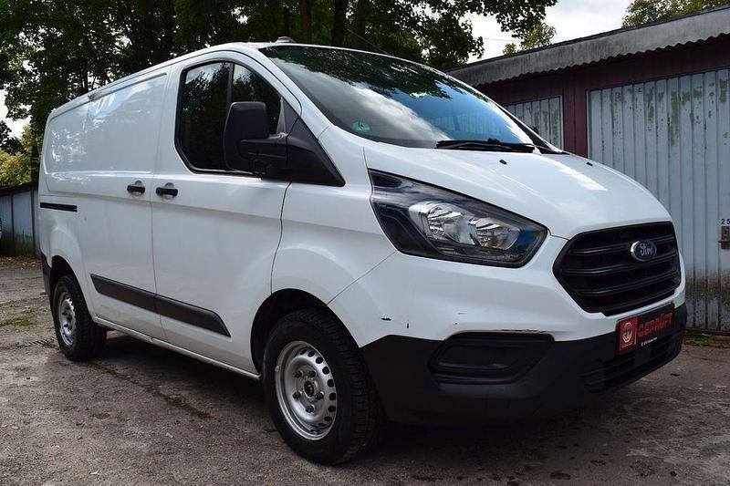 Gebraucht Ford Transit Custom 105 PS (77 kW) 2020 Weiß Van / Kleinbus
