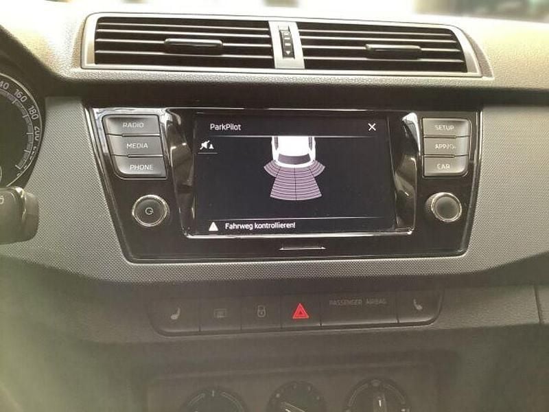 Gebraucht Skoda Fabia Cool Plus 60 PS (44 kW) 2021 Weiß Kleinwagen