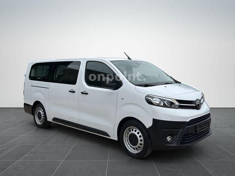 Gebraucht Toyota Proace 144 PS (105 kW) 2023 Weiß Van / Kleinbus