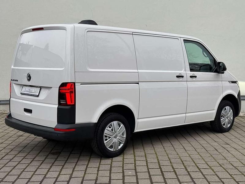 Gebraucht VW Transporter 150 PS (110 kW) 2021 Candyweiß Van