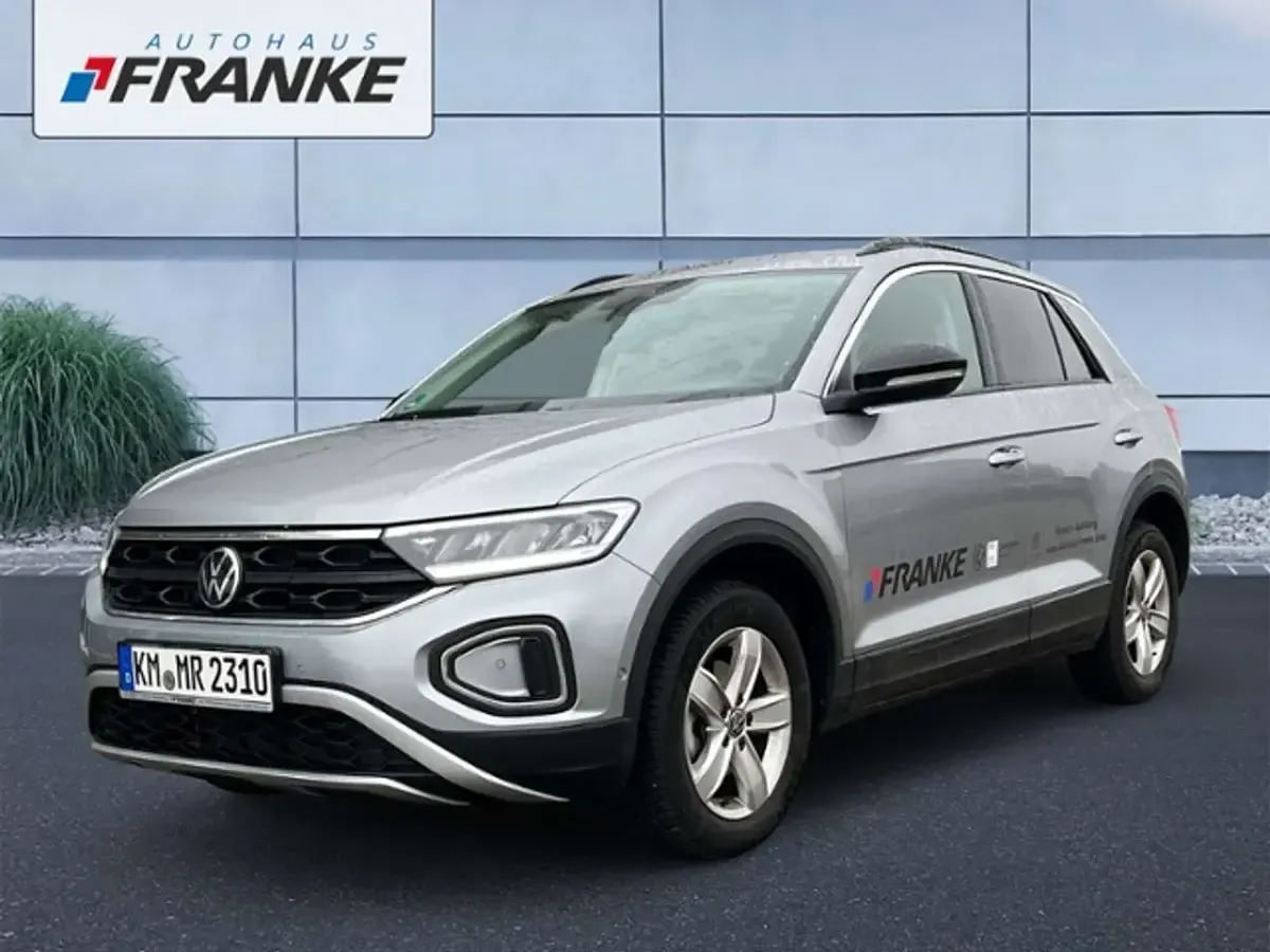 Gebraucht VW T-Roc Goal 116 PS (85 kW) 2025 Pyritsilber metallic SUV