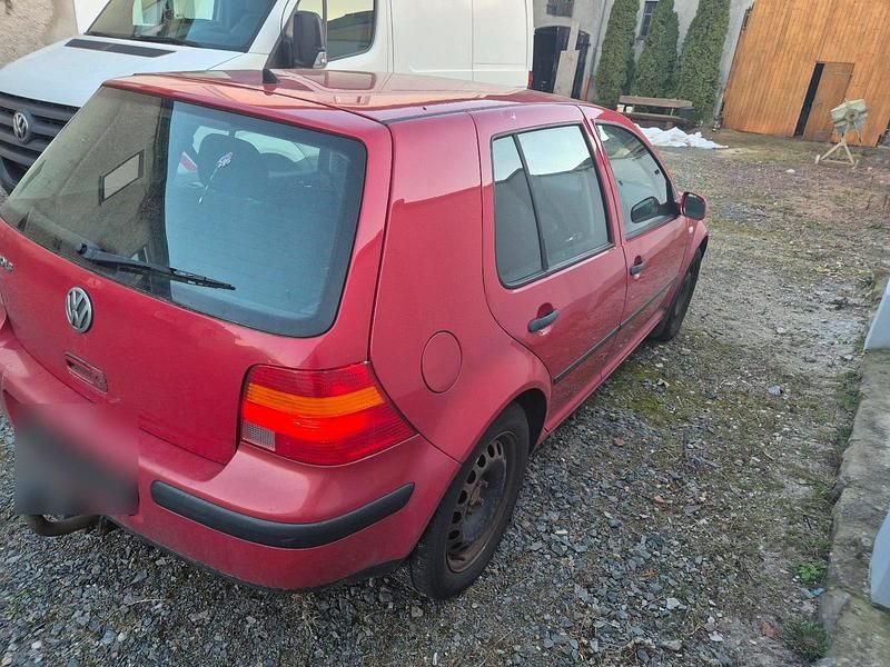 Gebraucht VW Golf IV 101 PS (74 kW) 2003 Rot Limousine