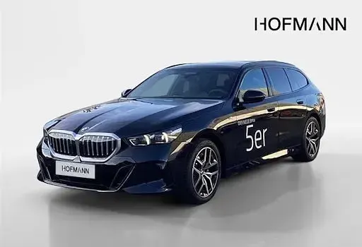 Gebraucht BMW 520 Comfort Edition 197 PS (144 kW) 2025 Schwarz Kombi