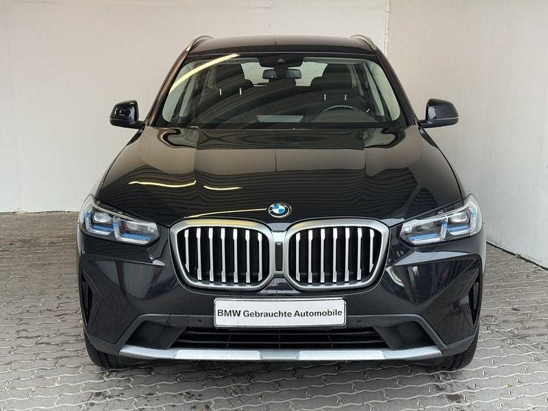 Schwarz Gebraucht 2022 BMW X3 Sport Line SUV | 35.498 € (Guter Preis) - Bild 1/4