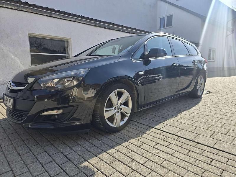 Gebraucht Opel Astra Style 140 PS (102 kW) 2015 Schwarz Kombi