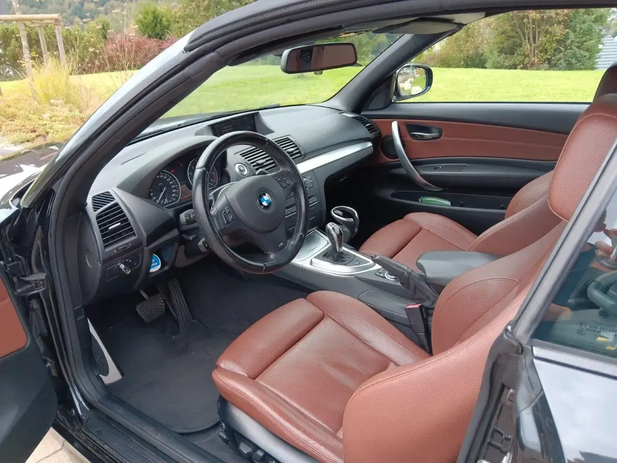 Gebraucht BMW 135 Cabriolet Performance 306 PS (225 kW) 2012 Schwarz Cabrio