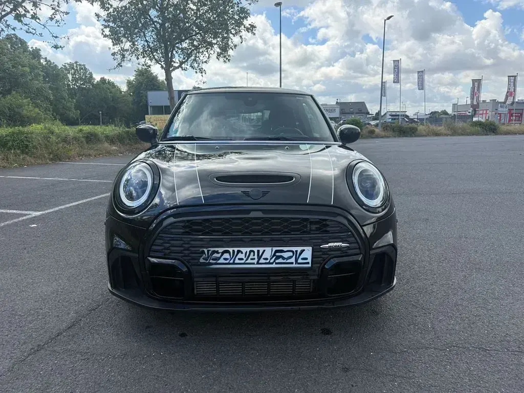 Gebraucht Mini John Cooper Works 178 PS (130 kW) 2021 Schwarz Kleinwagen