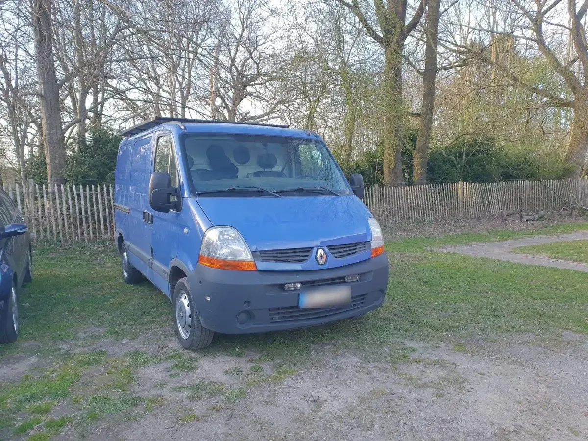 Second-hand Renault Master 101 CP (74 kW) 2009 Albastru Van