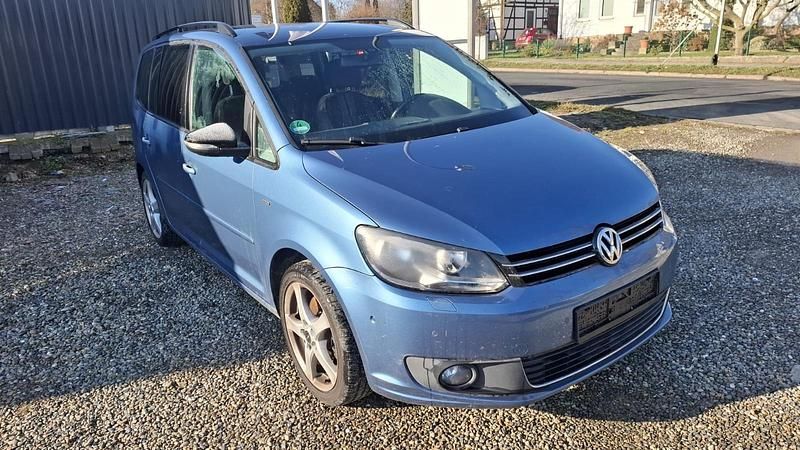 Gebraucht VW Touran 140 PS (102 kW) 2012 Blau Van / Kleinbus