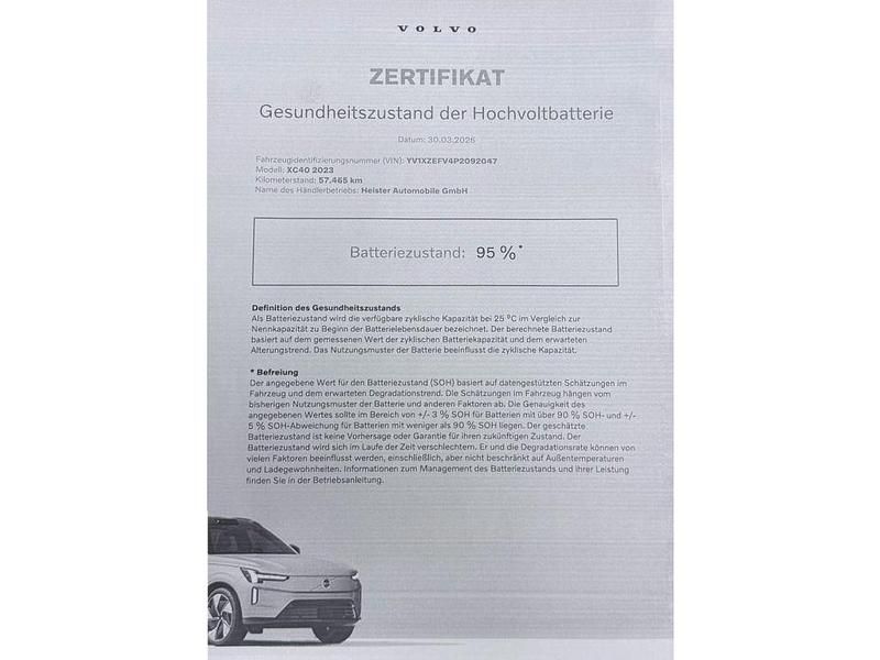 Gebraucht Volvo XC40 169 kW (231 PS) 2023 Onyx black (metallic) SUV