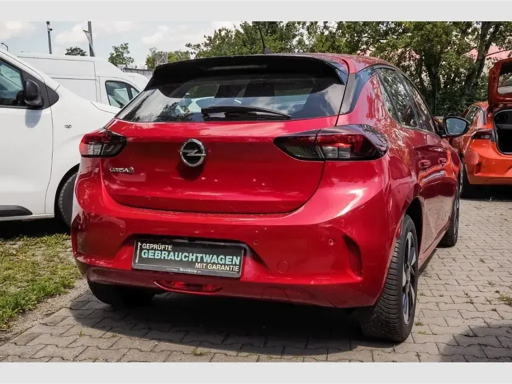 Gebraucht Opel Corsa-e Elegance 100 kW (136 PS) 2022 Rot Kleinwagen