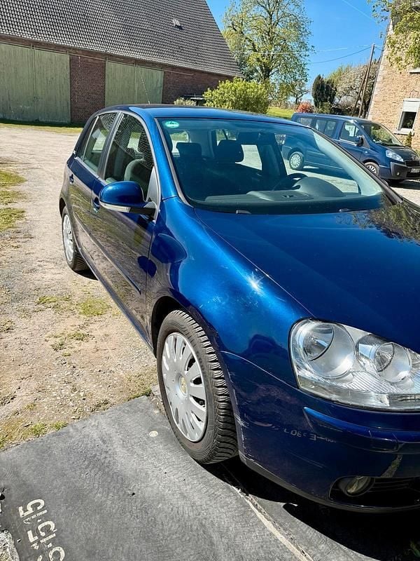 Gebraucht VW Golf V 80 PS (58 kW) 2006 Blau Kleinwagen